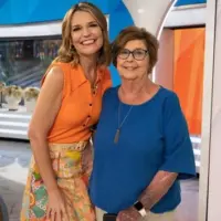 g_guthries_02102699429