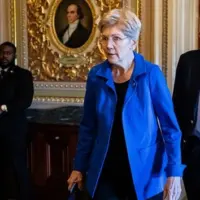 g_berniewarren_022026265594