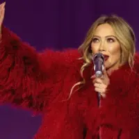 getty_hilaryduffarmup_022526143352