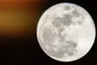 getty_moon_031626939394