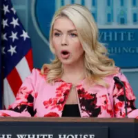 news_karolineleavitt_33126891828