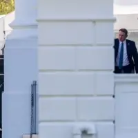 g_trump_040126723409