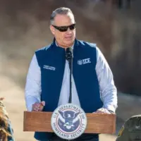 getty_toddlyon_04172697113