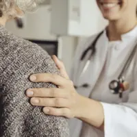 gettyrf_doctorpatient_042726417549