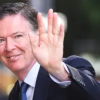 getty_jamescomey_042826922618