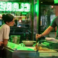 e_onenightonly_042926503702