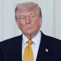 g_trump_050826803442