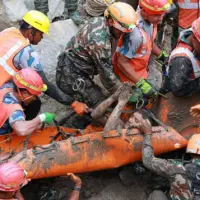 nepalarmy_floodrescue_090426563103