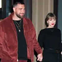 getty_taylorswifttraviskelce_091126435152
