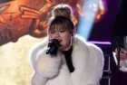 Kelly Clarkson hosts and performs during the 91st annual Rockefeller Center Christmas tree lighting ceremony in New York on November 29^ 2023