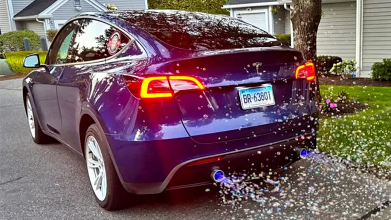 3214tesla-model-y-bubble-machin3241-1024x576756799-1