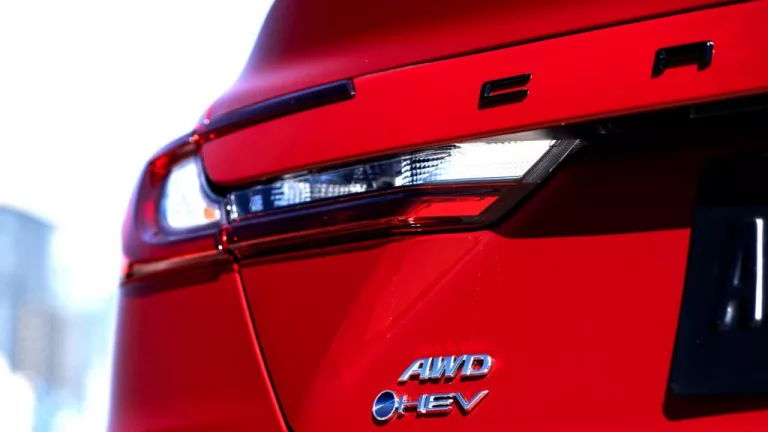 2025_camry_se_awd_supersonicred_016-copy-1024x576643633-1