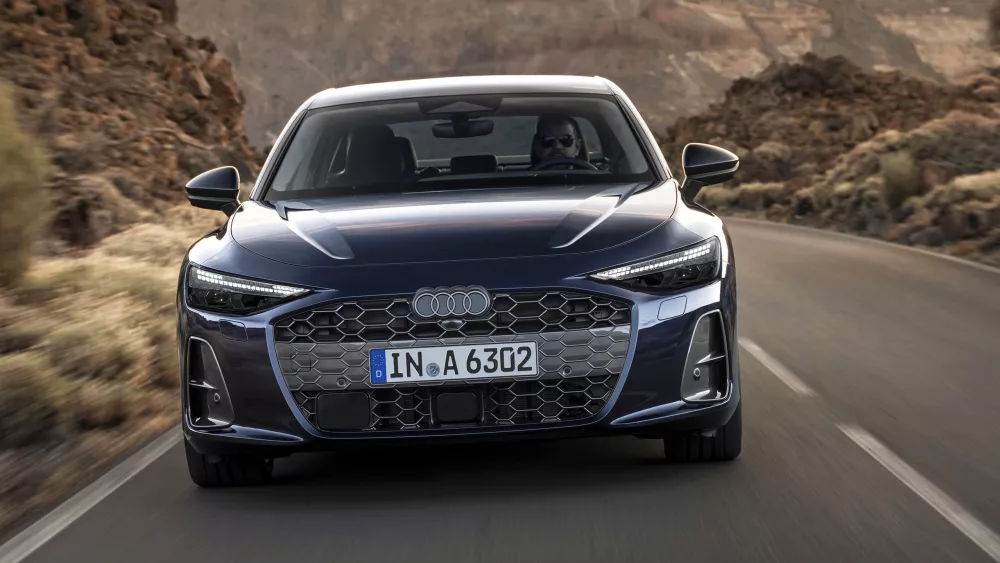 original-14475-11-all-new-2026-audi-a6-quattro-european-model-shown-copy400711