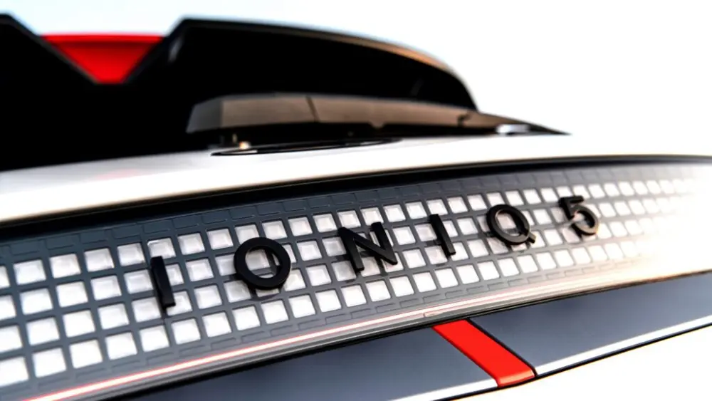 large-67629-2026ioniq5n-copy-1024x57691781-1