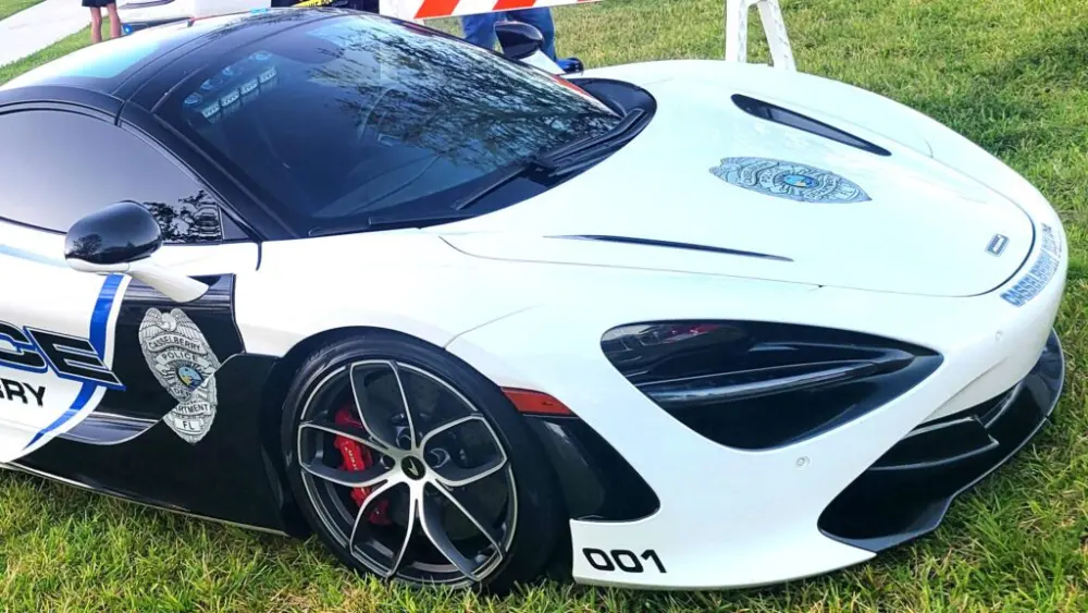 mclaren-720s-florida-police-copy-1024x576166606-1