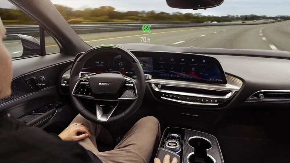 2026-cadillac-lyriq-v533286