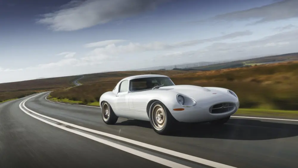 eagle-lightweight-gtr-09-dean-smith408904