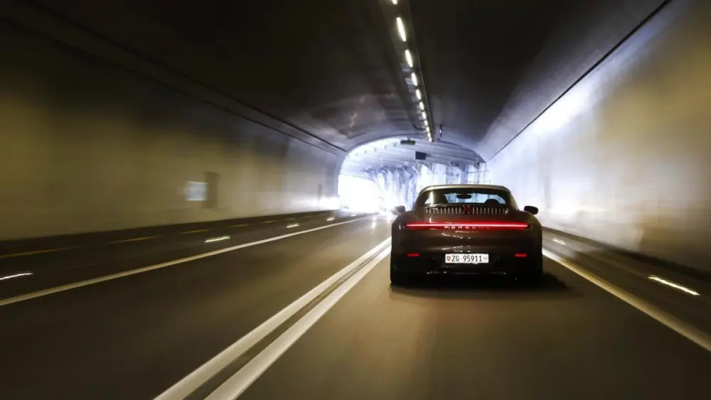 porsche-911-targa-4s-tunnnel23620