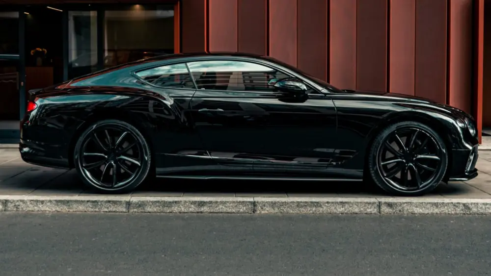 l-intro-1762364179480863