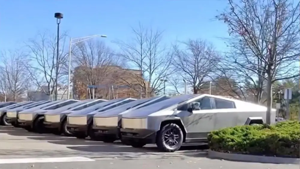 unsold-tesla-cybertrucks781355