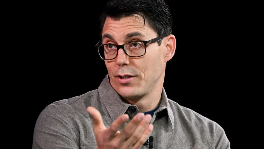 key-speakers-at-the-bloomberg-technology-conference122341