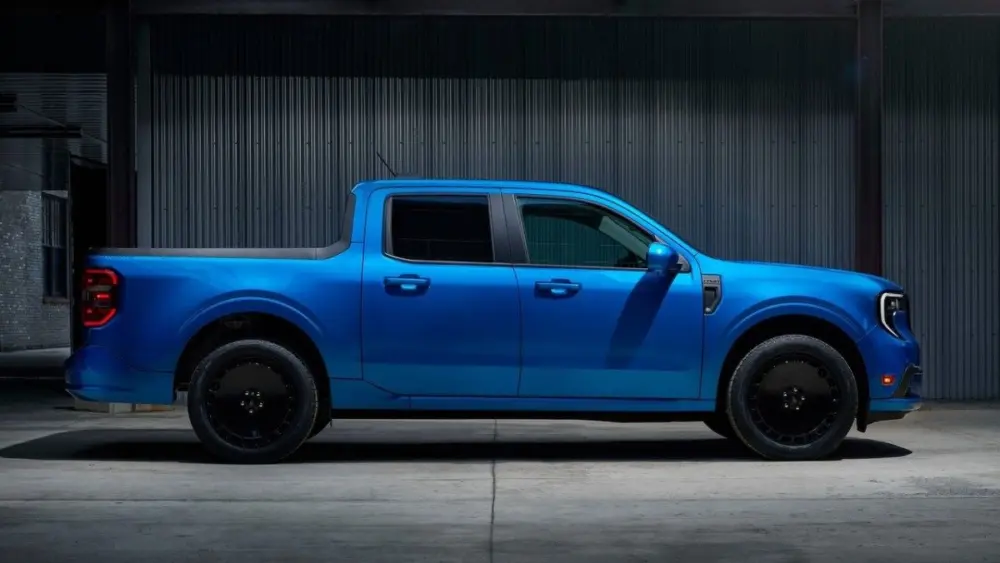 2025-ford-maverick-lobo205225