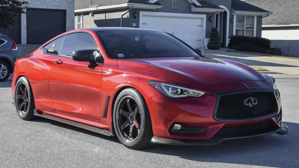 2017-infiniti-q60-red-sport-400926099