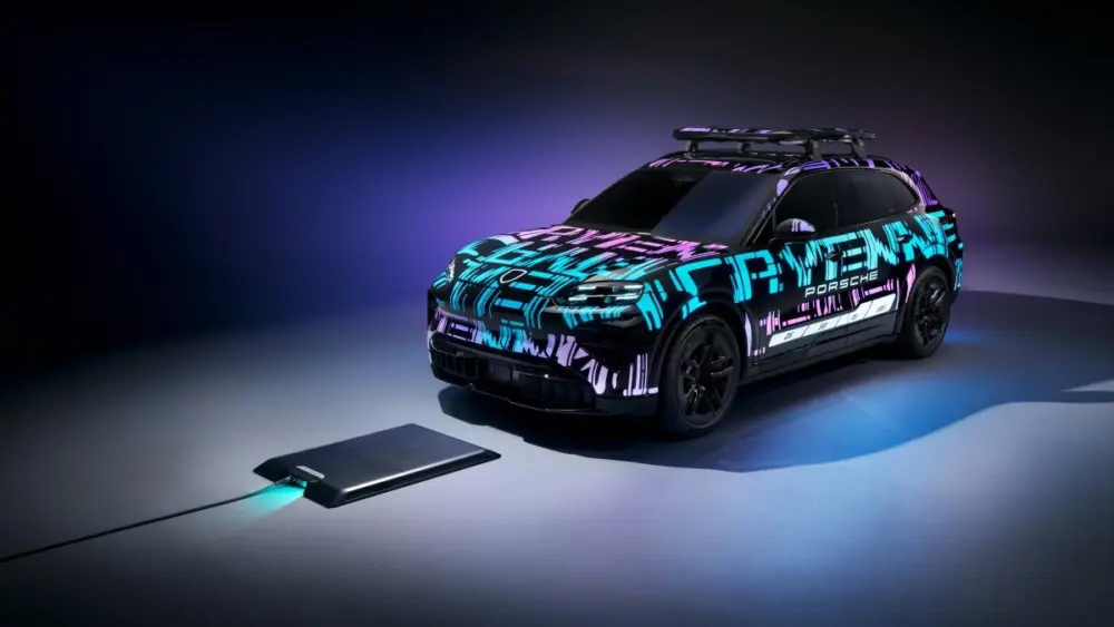 porsche-cayenne-wireless-charging-front-34169911