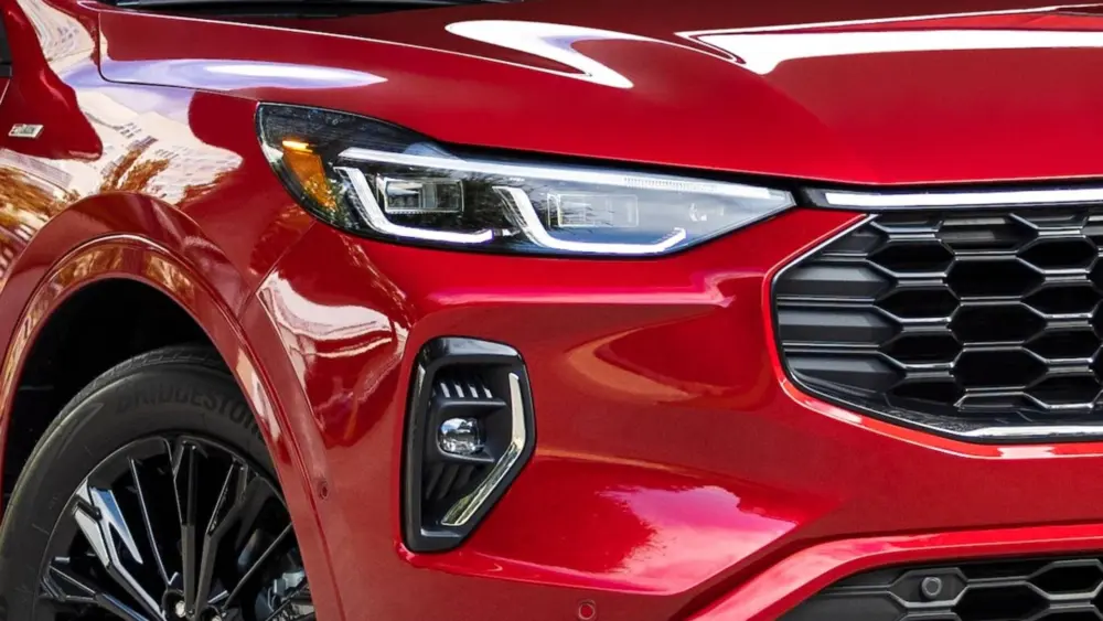 2023-ford-escape-st-line-elite_rapid-red_01_cropped_processed_by_imagy397903