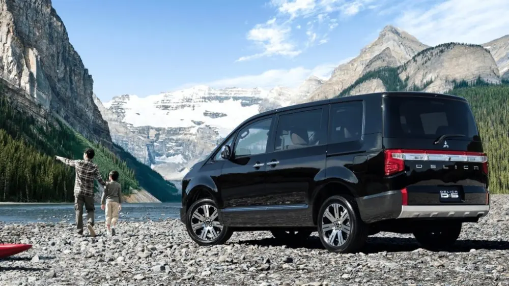 mitsubishi_delica_d5-large-1024x576