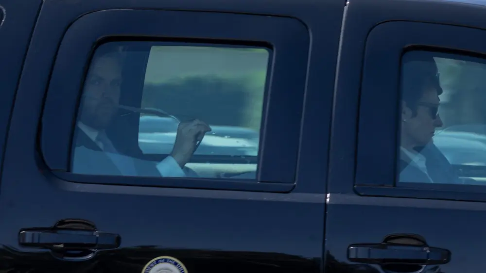 l-intro-1763417965795378