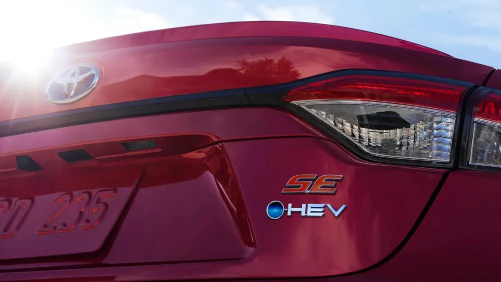 2026-toyota-corolla-hybrid-se-349674