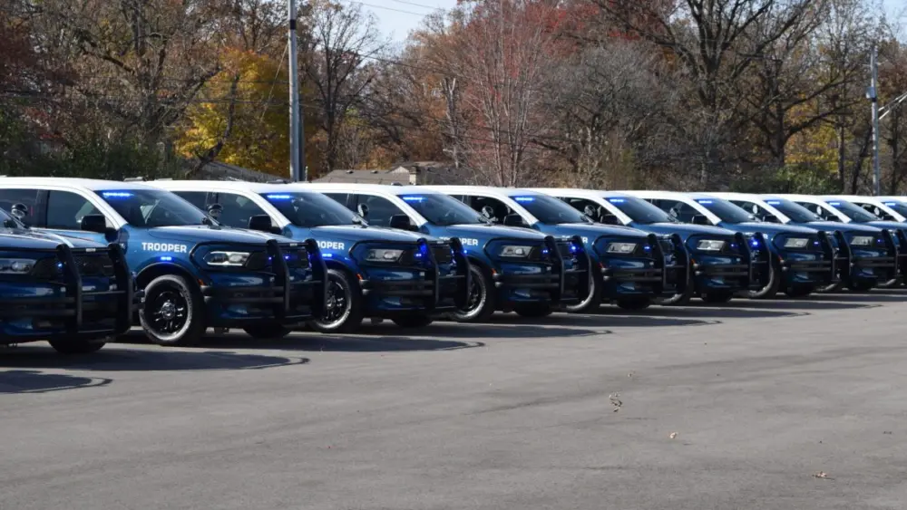 indiana-state-police-dodge-durango-fleet-retro-livery450716