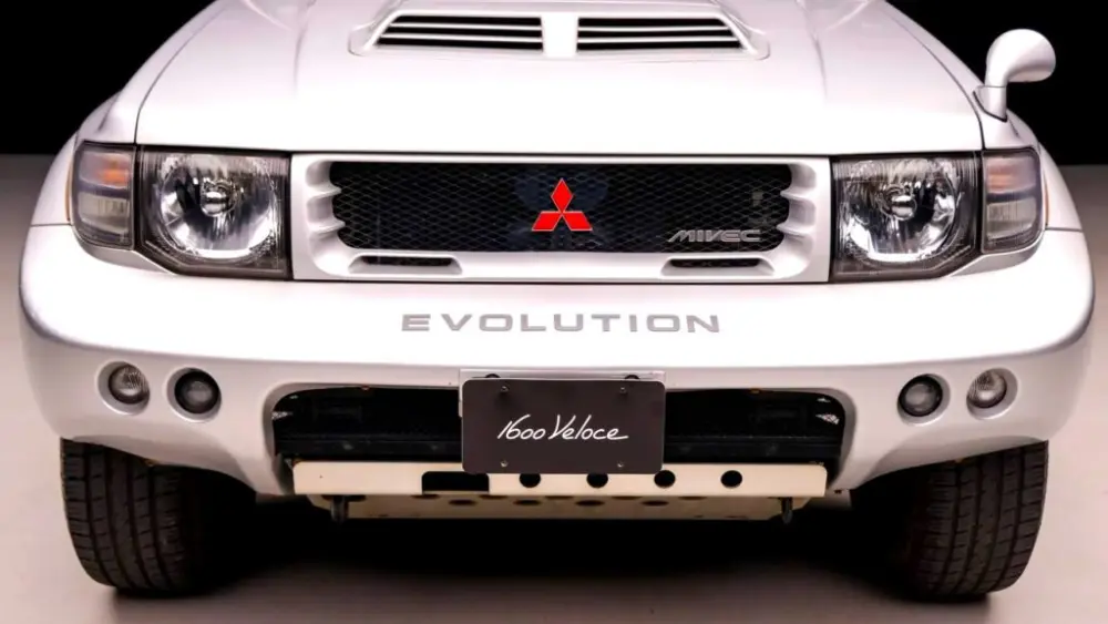 1997_mitsubishi_pajero-evolution_img-5372-03785-scaled-copy-1024x576493618-1
