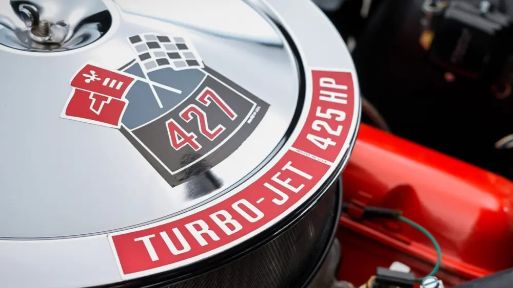 l-intro-1763747555436797