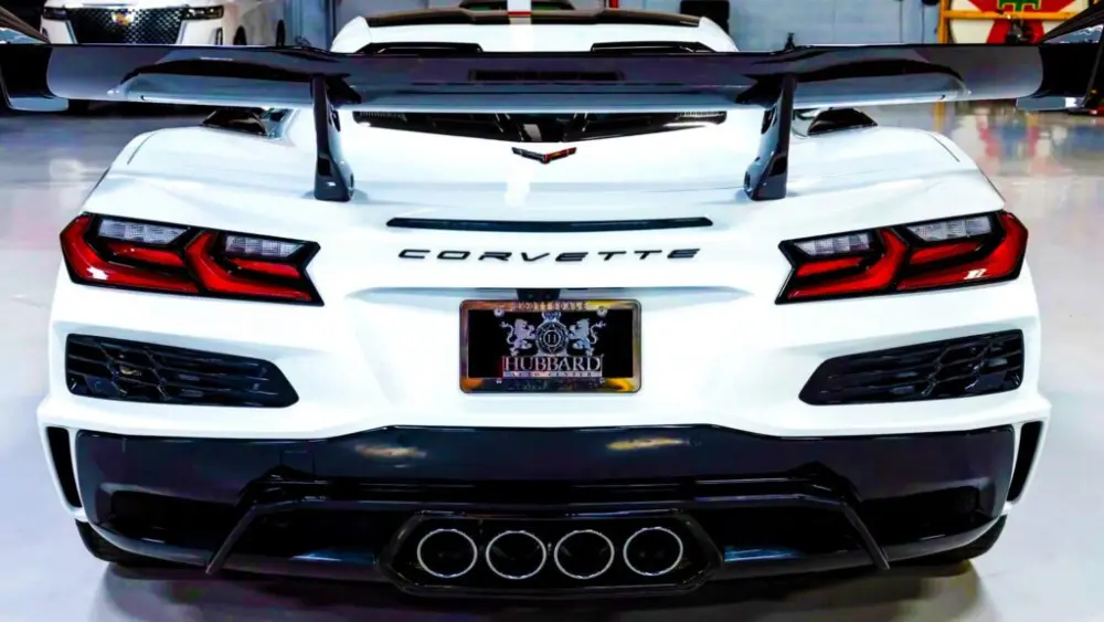 corvette-zr1-2025-auction-12-copy-1024x576745946-1