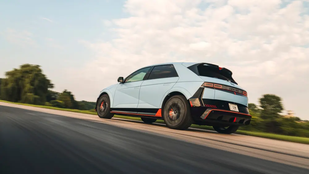 2025-hyundai-ioniq-5-n-107-66c49b068d69d