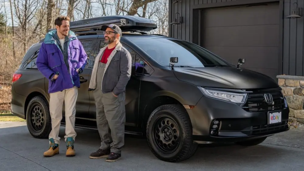 ebay-bts-pete-davidson-talent-image-2-large-1024x666