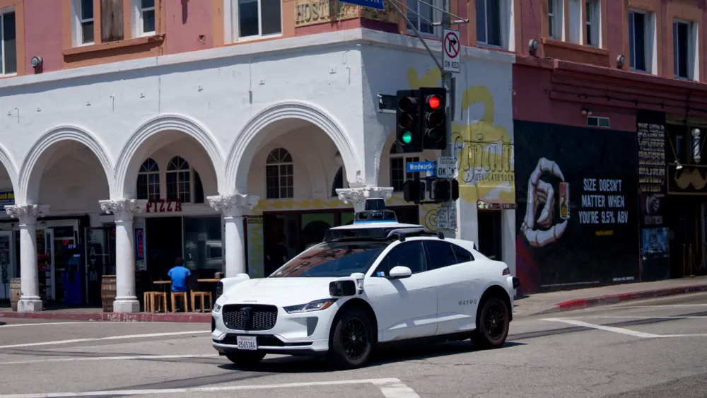 waymo-vehicle-travels-on-a-street-on-may-14-2025-in-los-news-photo-1760973256pjpeg