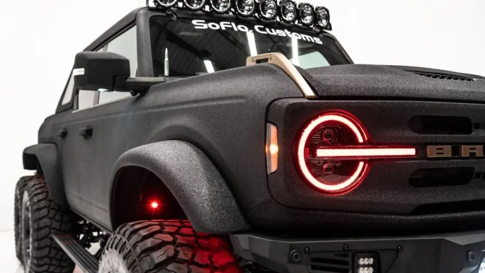 soflo-customs-apocalypse-dark-horse-ford-bronco-6x6-truck-012-copy994208
