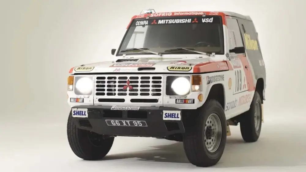 first-dakar-winning-mitsubishi-pajero-evolution-restoration333468