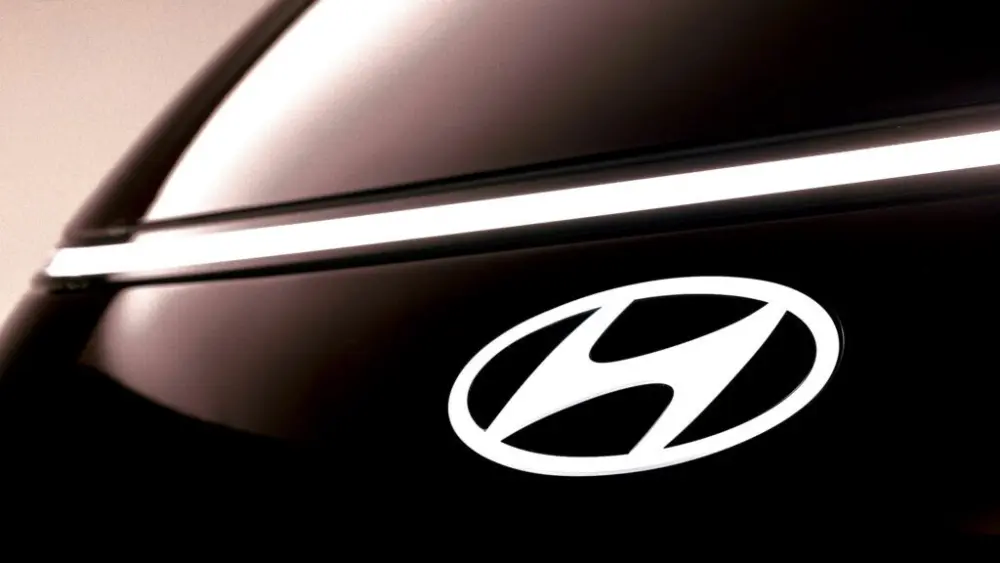 hyundai-staria-electric-teaser-main-copy-1024x576775407-1
