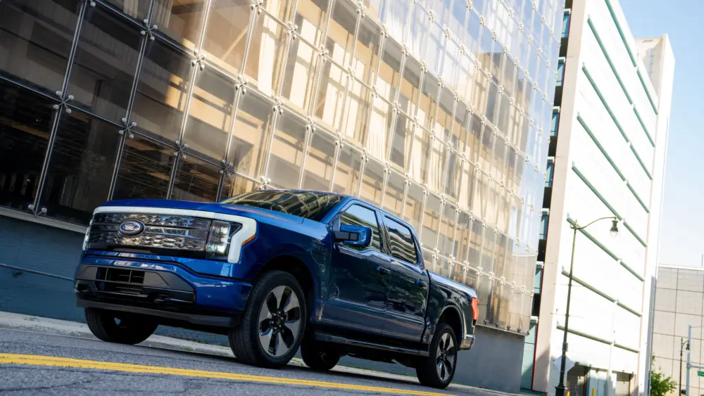 2022-ford-f-150-lightning-tested-107-1656624446