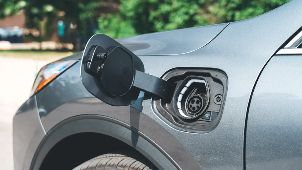 2023-ford-escape-phev-108-64bfd22d2cf04