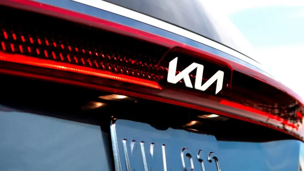 18933_2023_carnival-copy-1024x576482714-1