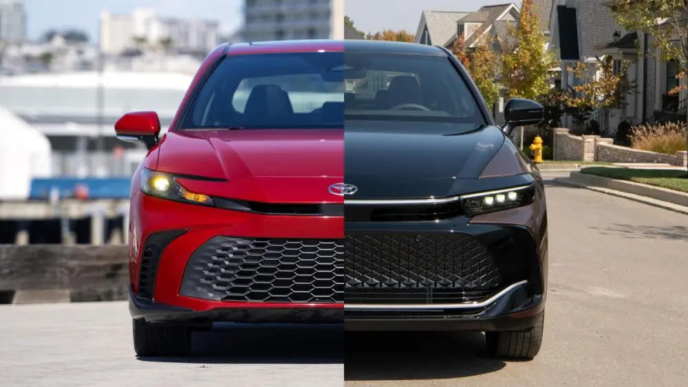 toyota-camry-and-toyota-crown655642