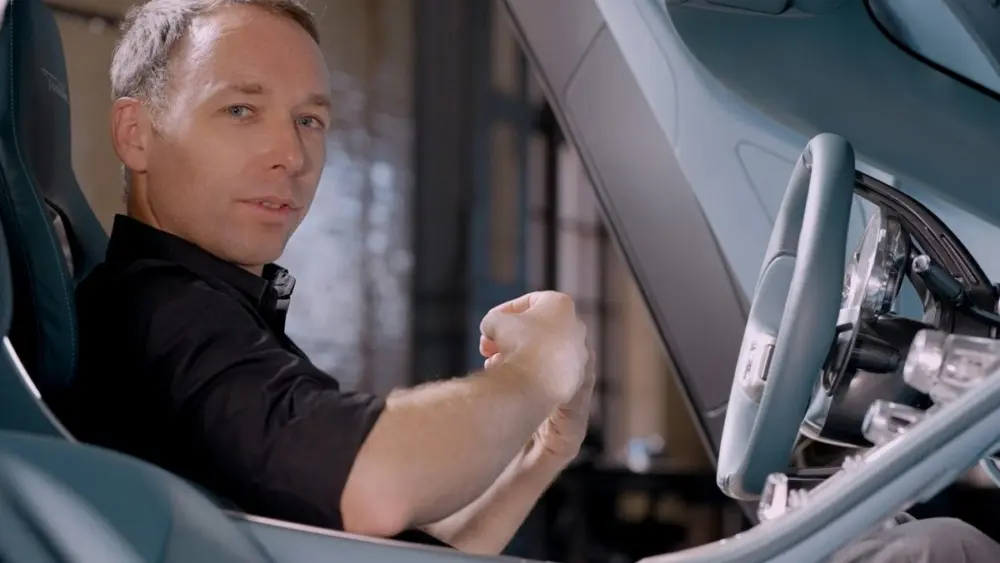 05-2601-bugatti-tourbillon-bts-ep-1289840