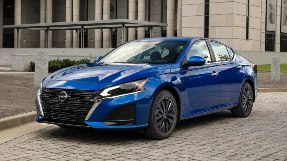 2025-nissan-altima-sv-special-edition184005