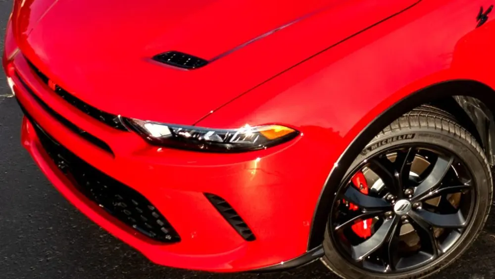 dg025_009hndiacb1bufetalrcof2g6jmiuil-copy-1024x576408938-1