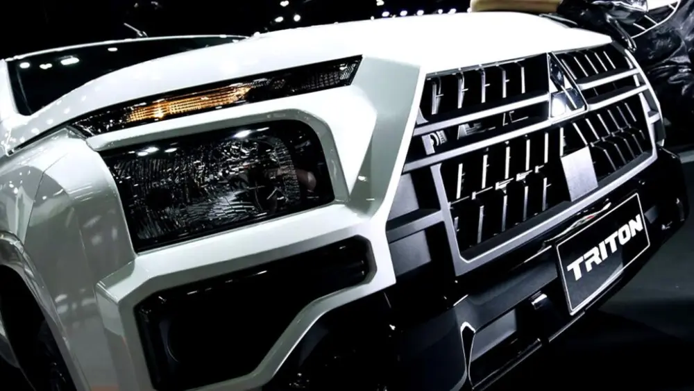 mitsubisi-triton-mega-cab-street-thailand-16-copy-1024x576763929-1